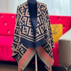 New w/ 💞 FENDI Roma Fall 2024 Reversible Shawl Brushed Poncho Scarf Wrap